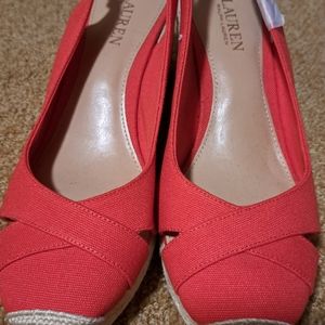 Women's shoes